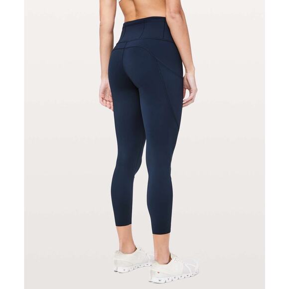 Lululemon True Navy Fast & Free 7/8 Tight II *Non-Reflective Nulux 25" - Picture 1 of 7